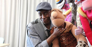 arseniohallandpuppet1