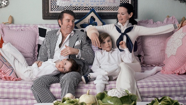 A Mother's Memoir: Gloria Vanderbilt Has Lived Her Life Through Dolls