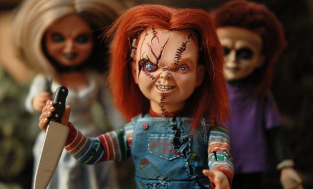 chucky doll with knife