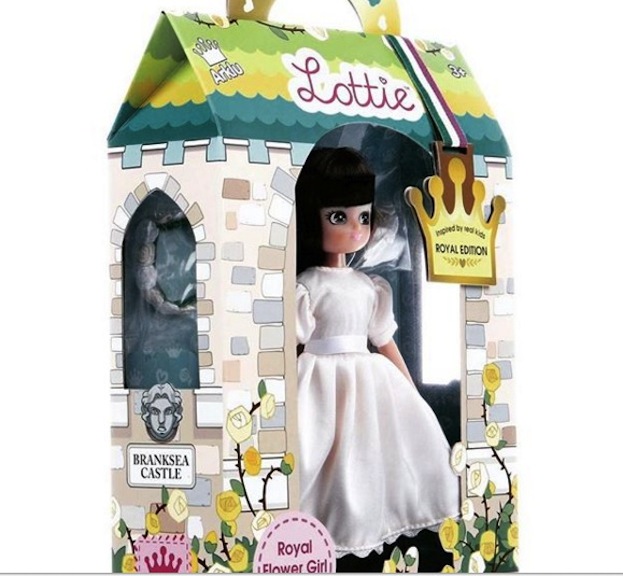Lottie Royal Edition doll
