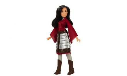 Reflecting on mulan: Hasbro debuts dolls for new disney film