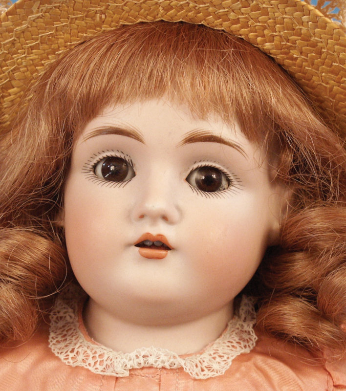 dolly and doll face