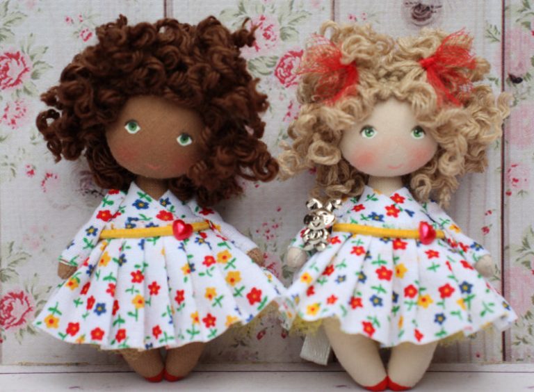 Moppet Dolls: Natasha Tereza’s miniature dolls bring smiles to ...