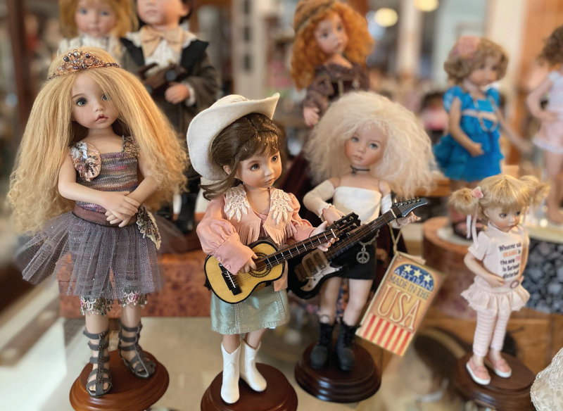 Dolls from the late Dianna Effner's collection