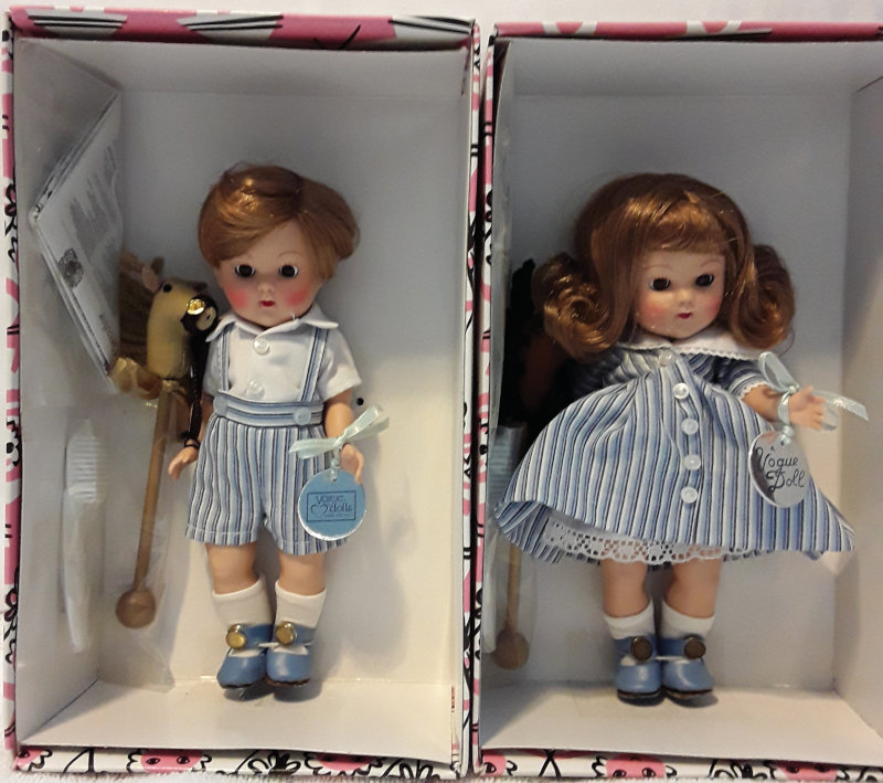 This set of 8-inch Ginny dolls was a 2004 UFDC souvenir.