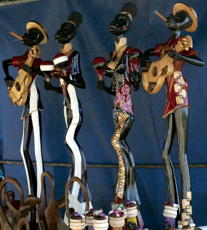 These wooden figures seemed to be a standard way to represent Black Cubans, many of whom are musicians.