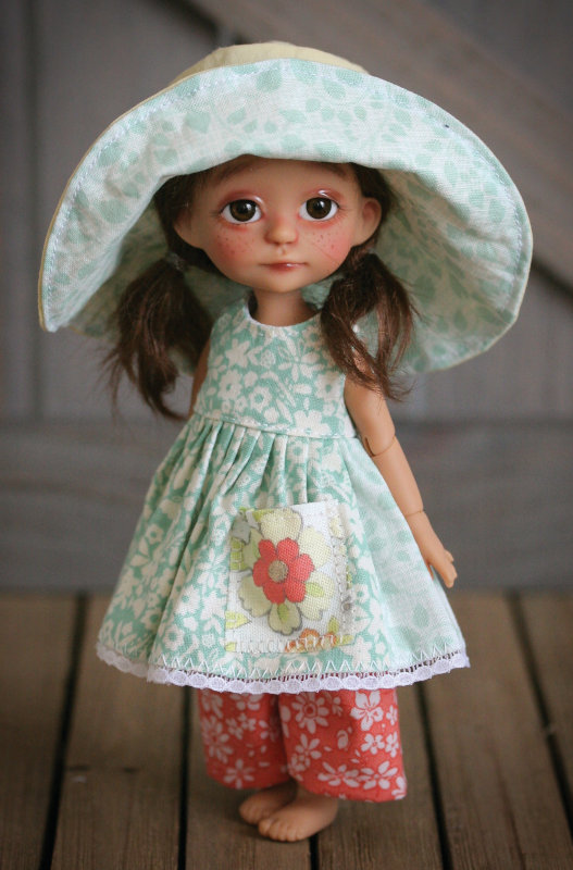 Dill, a Charm-size (7.5-inch) BJD in tan resin.