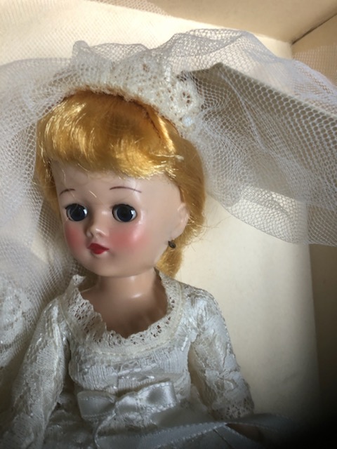 Closeup of Vogue Jill bride doll