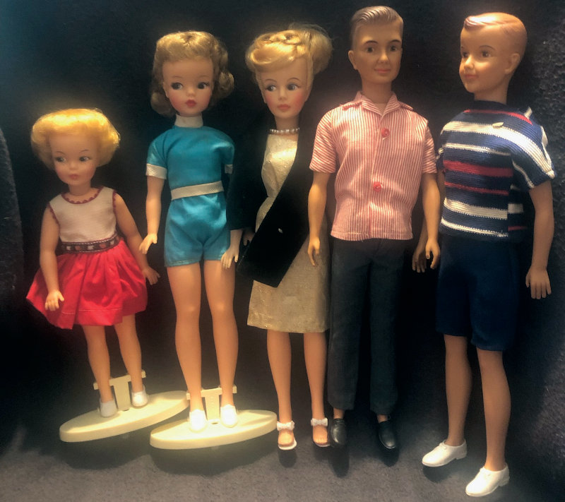 Five dolls, from left to right: Tammy's little sister Pepper, Tammy, Tammy's mom and dad, and her brother Ted.