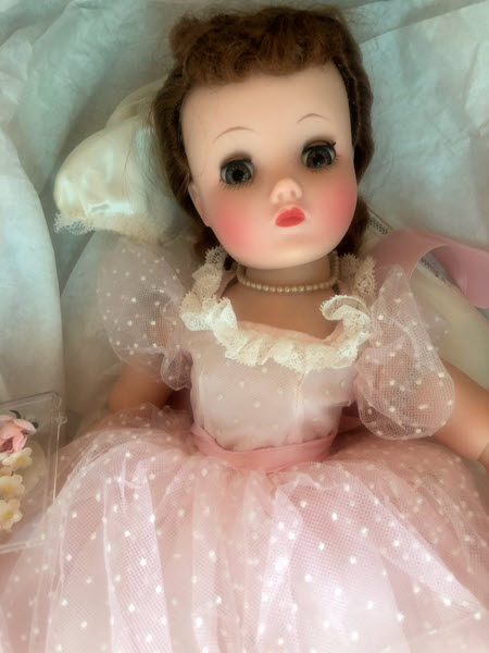 Madame alexander best sale renoir doll