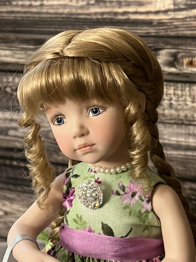 Eyes of Texas Dolls by Brenda Mize Booth | DOLLS magazine