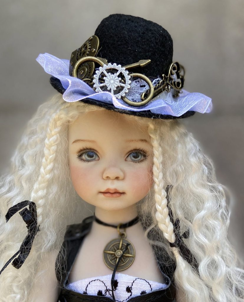 Alice in Wonderland Limited Edition doll | Vinyl Body Doll | Maru and  Friends