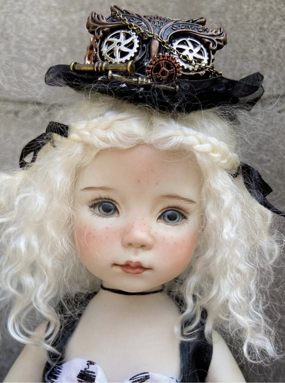 Fall Into Wonderland: April Norton's Newest White Porcelain Collection Enters the Realm of