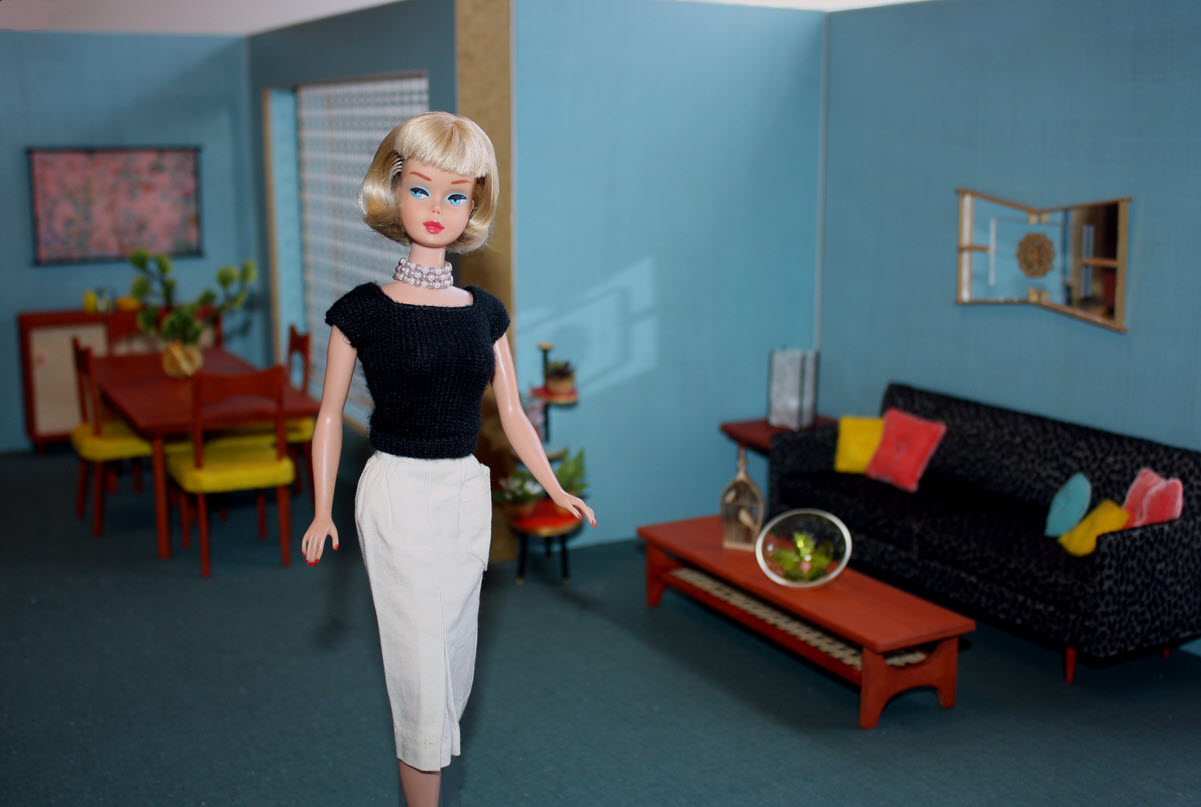 Barbie Restoration – Maryann Roy -Neo-Retro Furnishings & Set