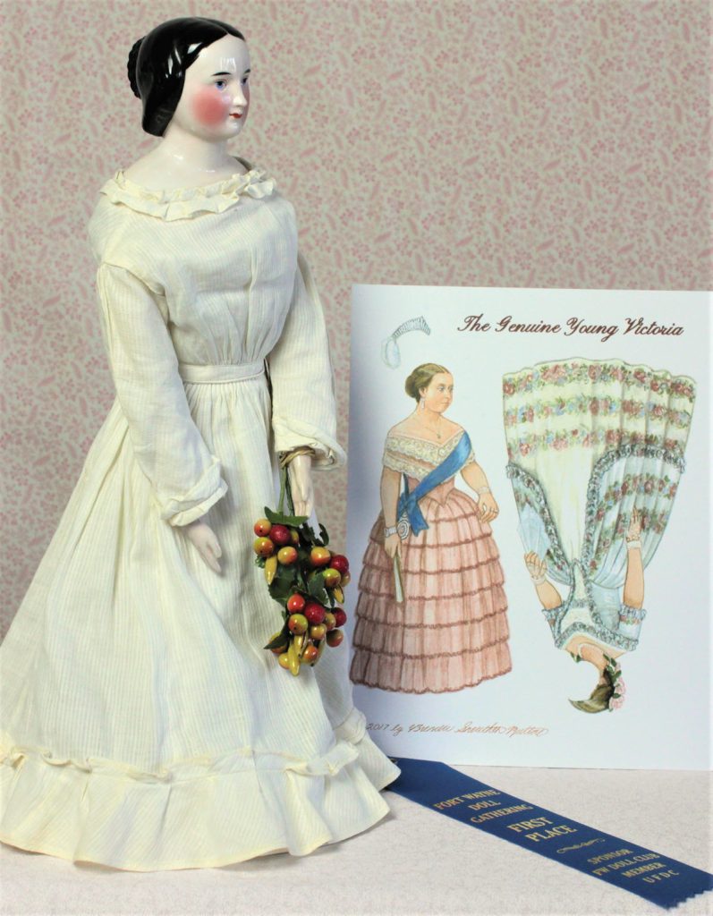 queen victoria doll with paper doll look alike